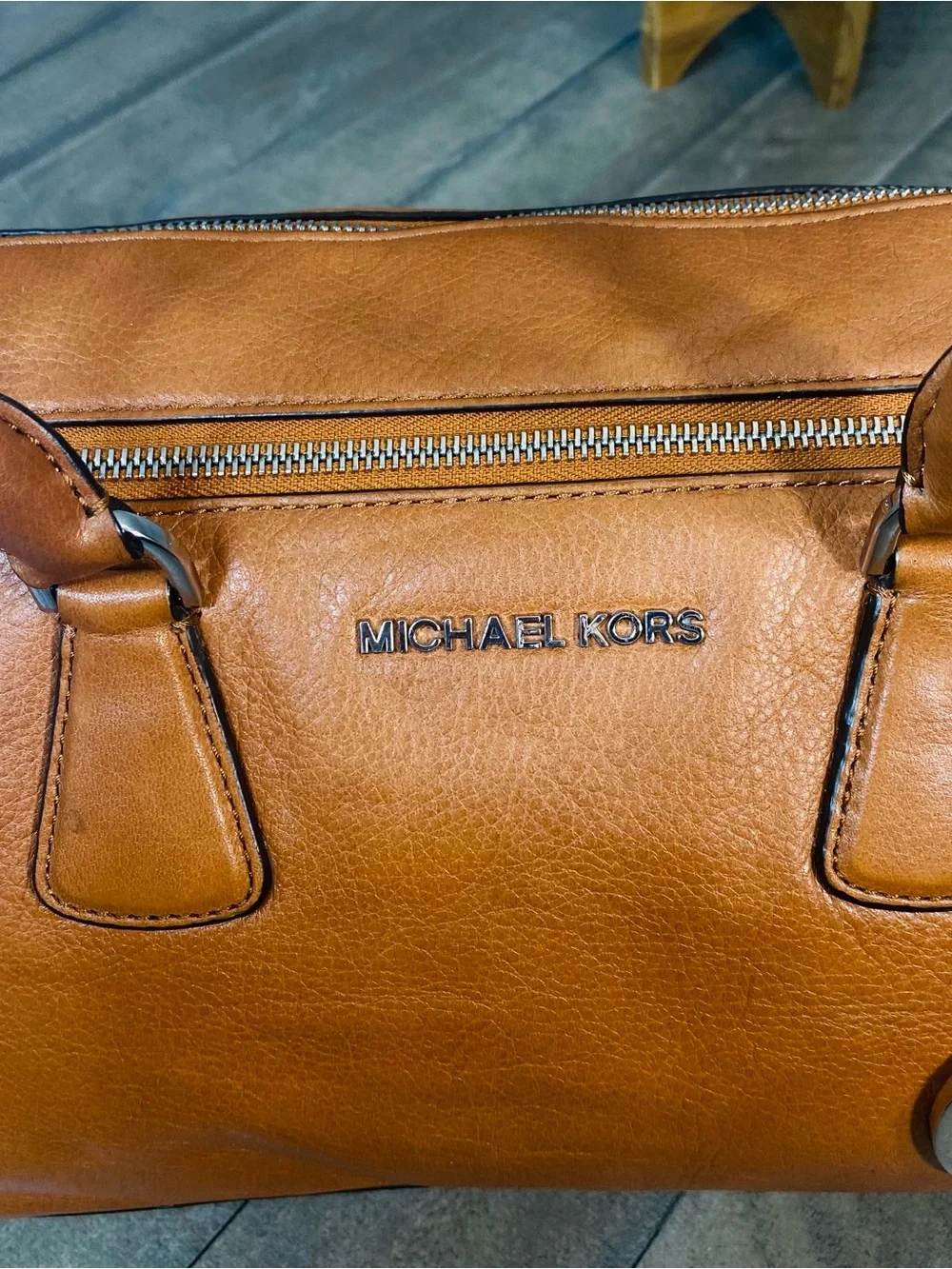 Michael Kors Sophie Large Leather Satchel – Luggage Brown
